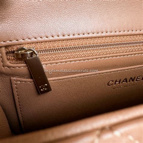 chanel 21p caramel